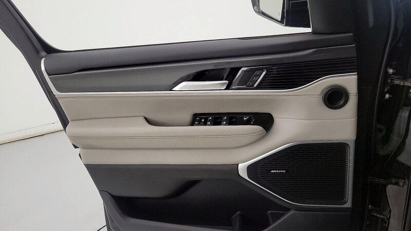 2022 Jeep Wagoneer Series I 12