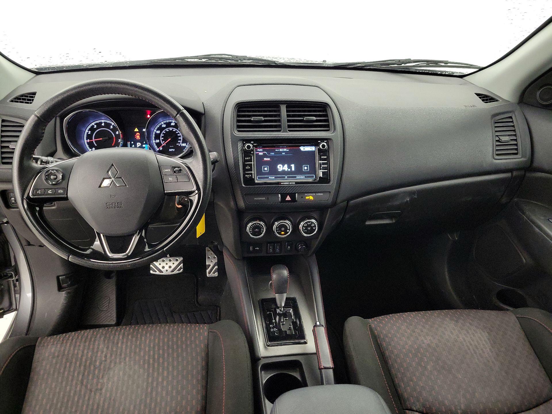 Thumbnail: 2018 Mitsubishi Outlander Sport - 9