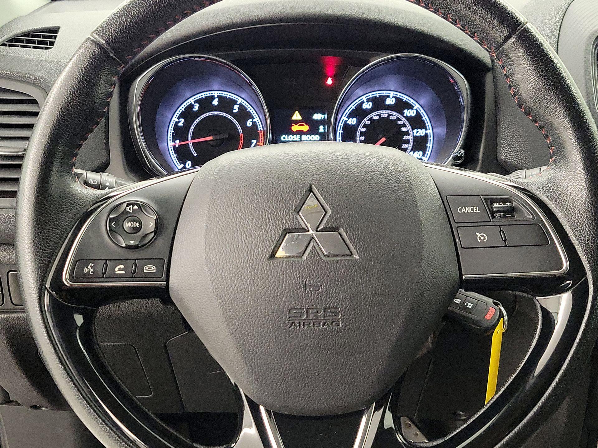 Thumbnail: 2018 Mitsubishi Outlander Sport - 10