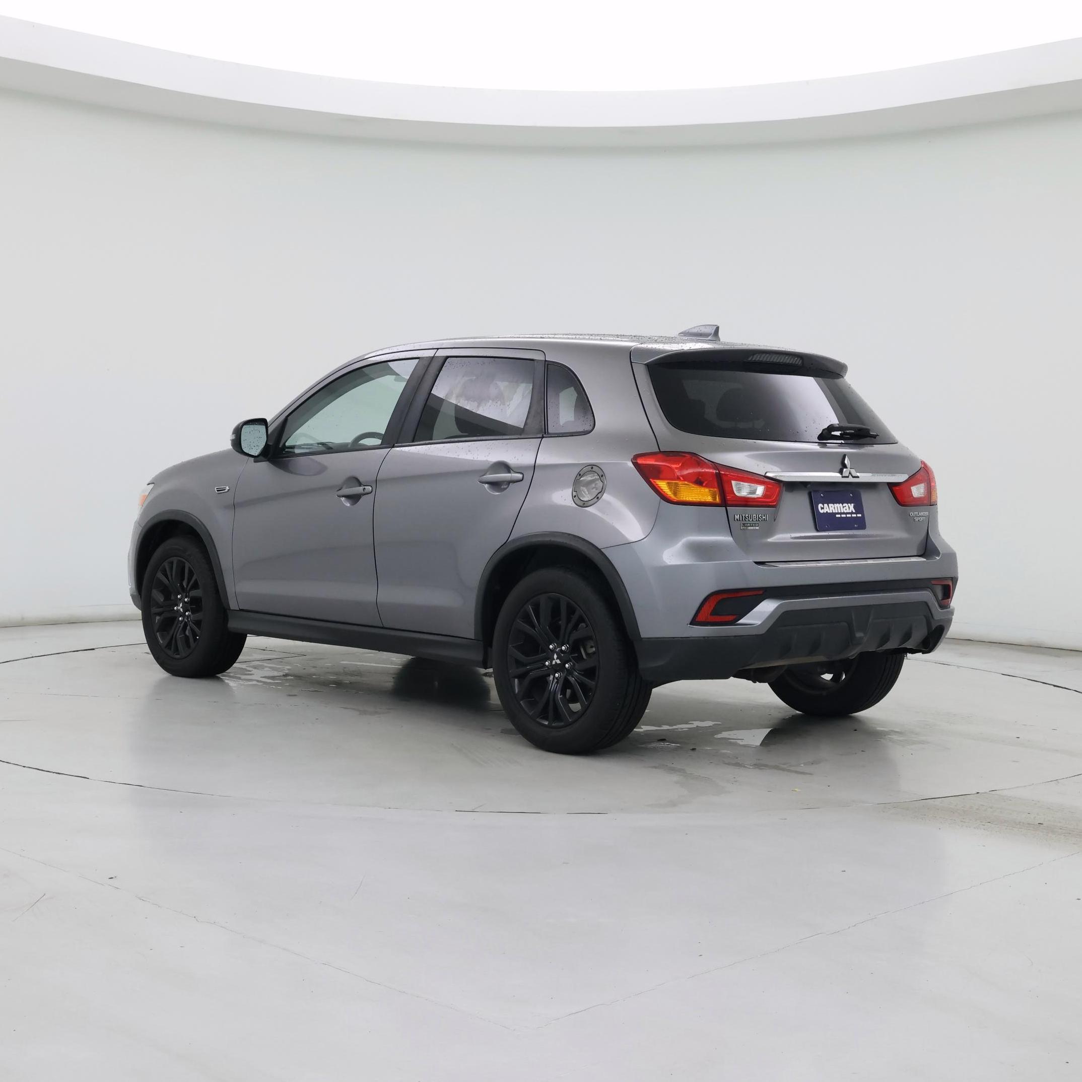 Thumbnail: 2018 Mitsubishi Outlander Sport - 2