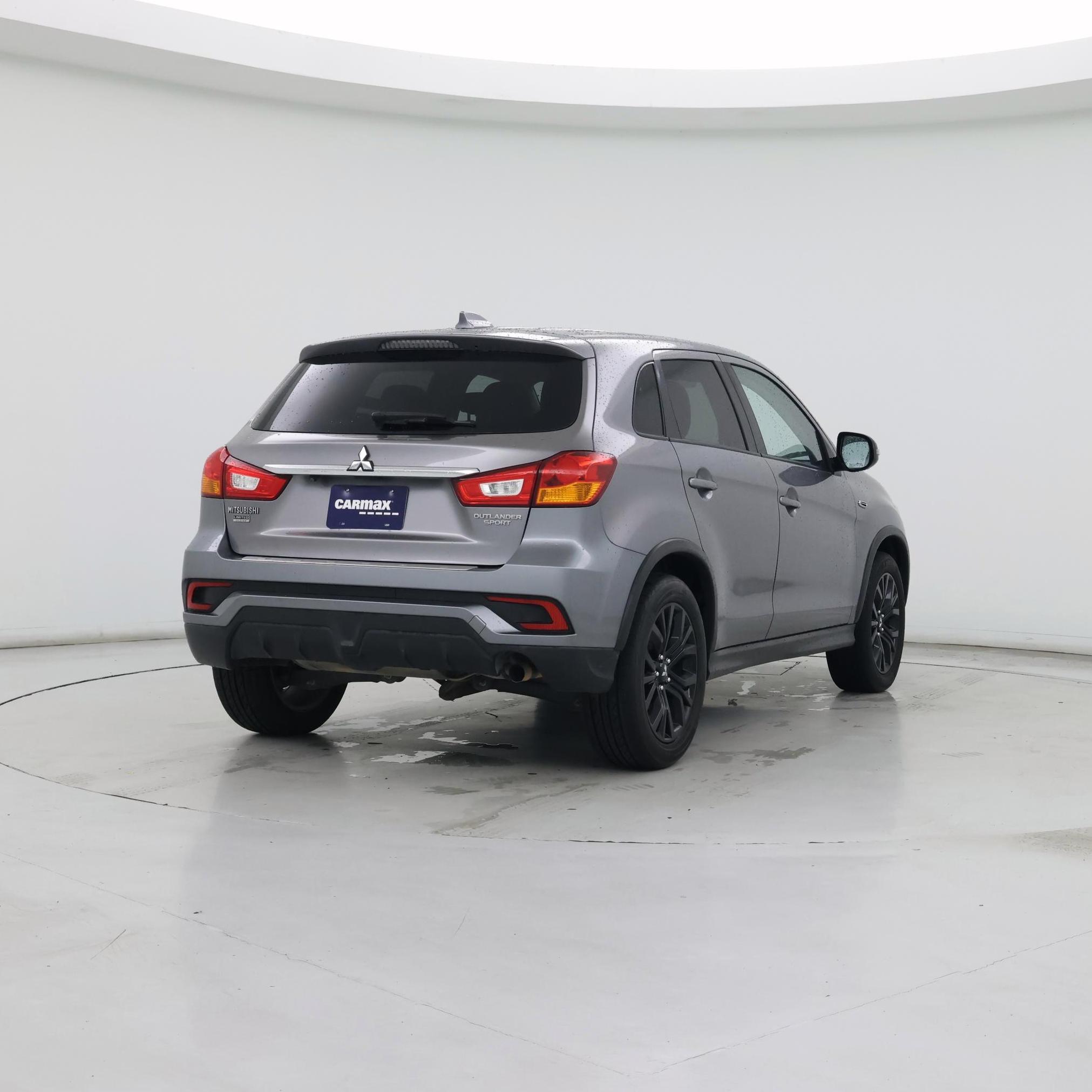 Thumbnail: 2018 Mitsubishi Outlander Sport - 8