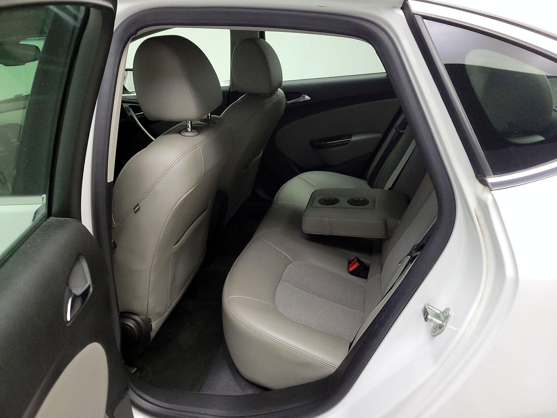 Thumbnail: 2016 Buick Verano - 19