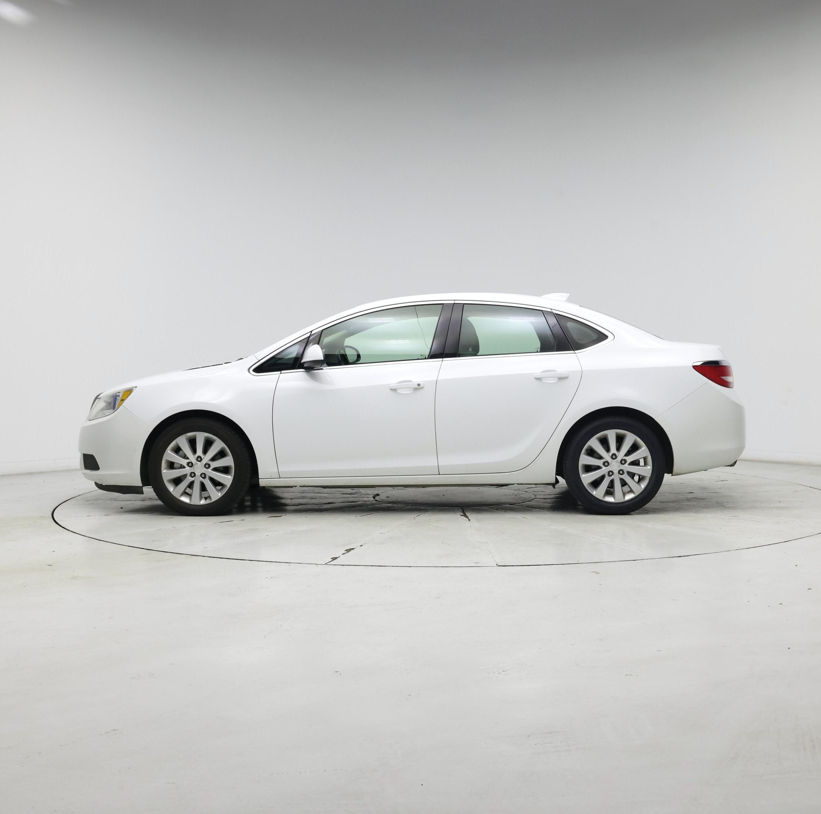 Thumbnail: 2016 Buick Verano - 3