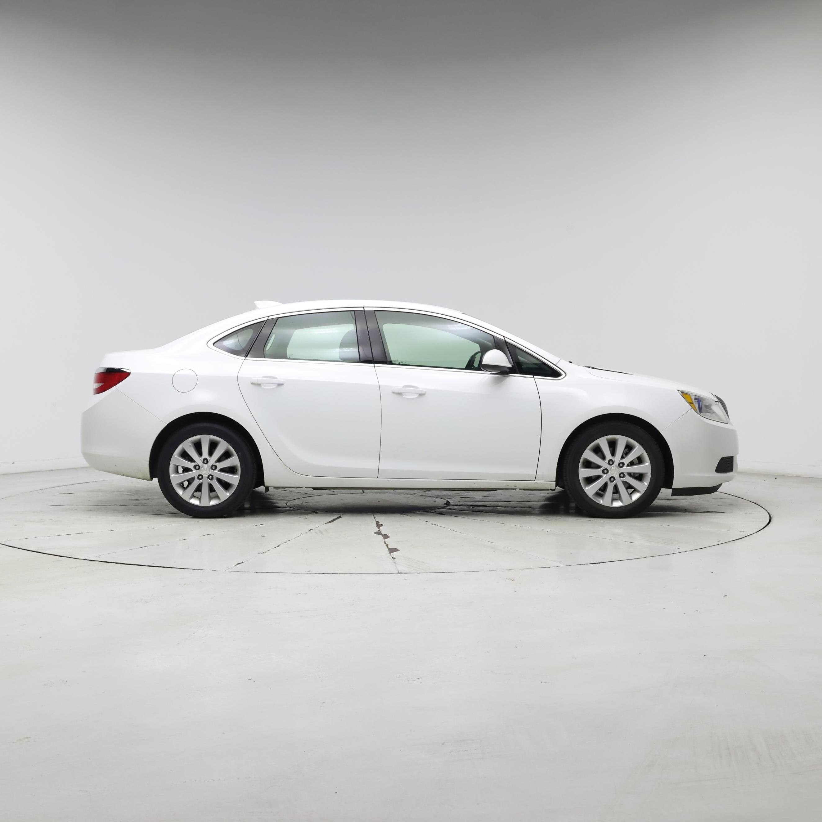 Thumbnail: 2016 Buick Verano - 7