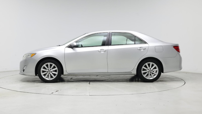 2014 Toyota Camry XLE 3