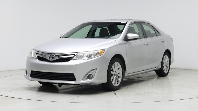 2014 Toyota Camry XLE 4