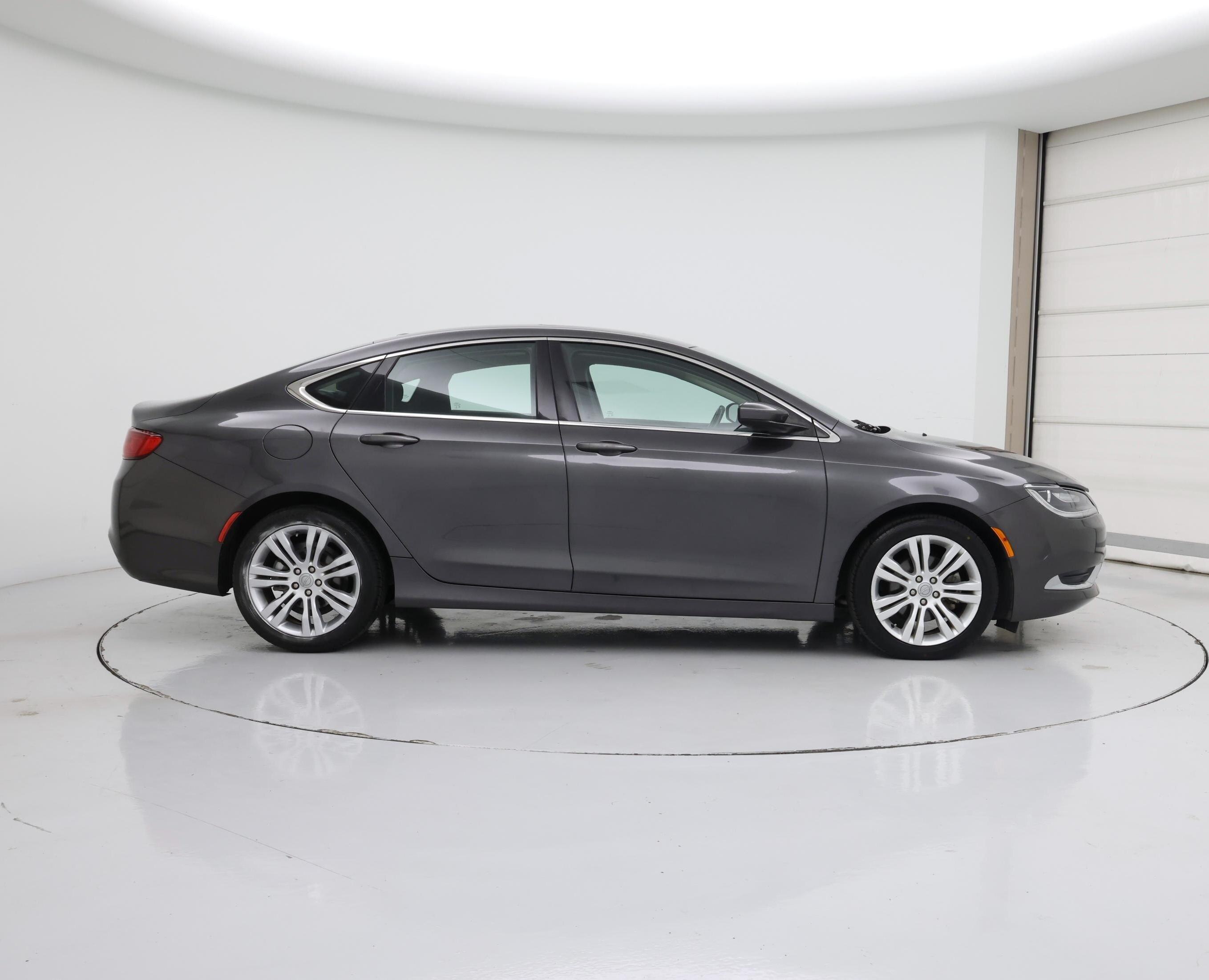 Thumbnail: 2015 Chrysler 200 - 7