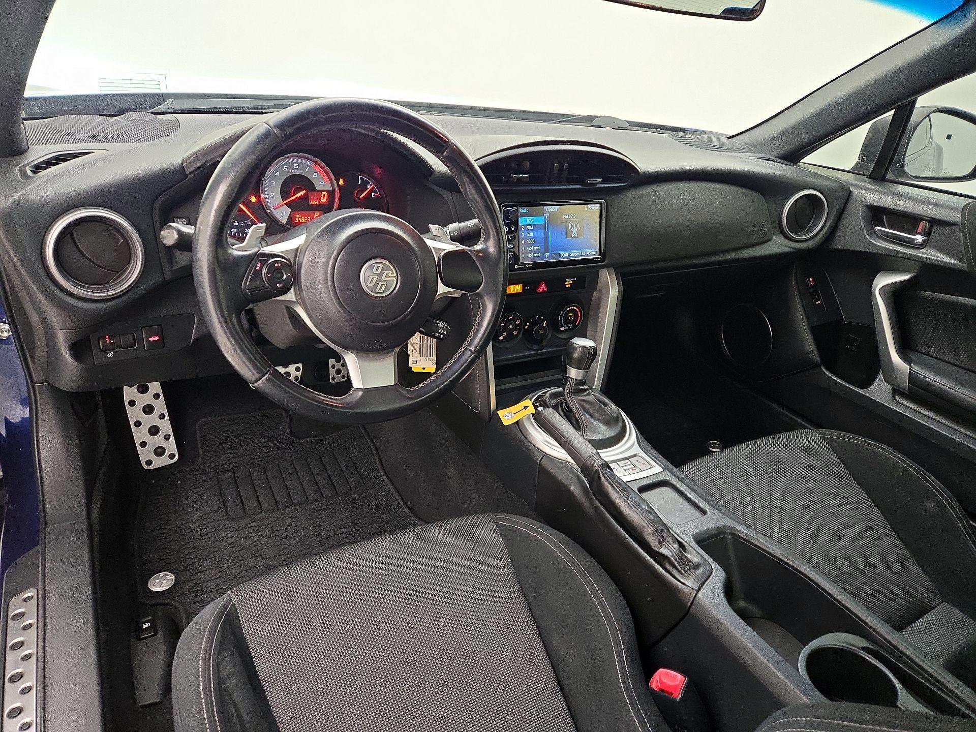 Thumbnail: 2017 Toyota 86 - 9