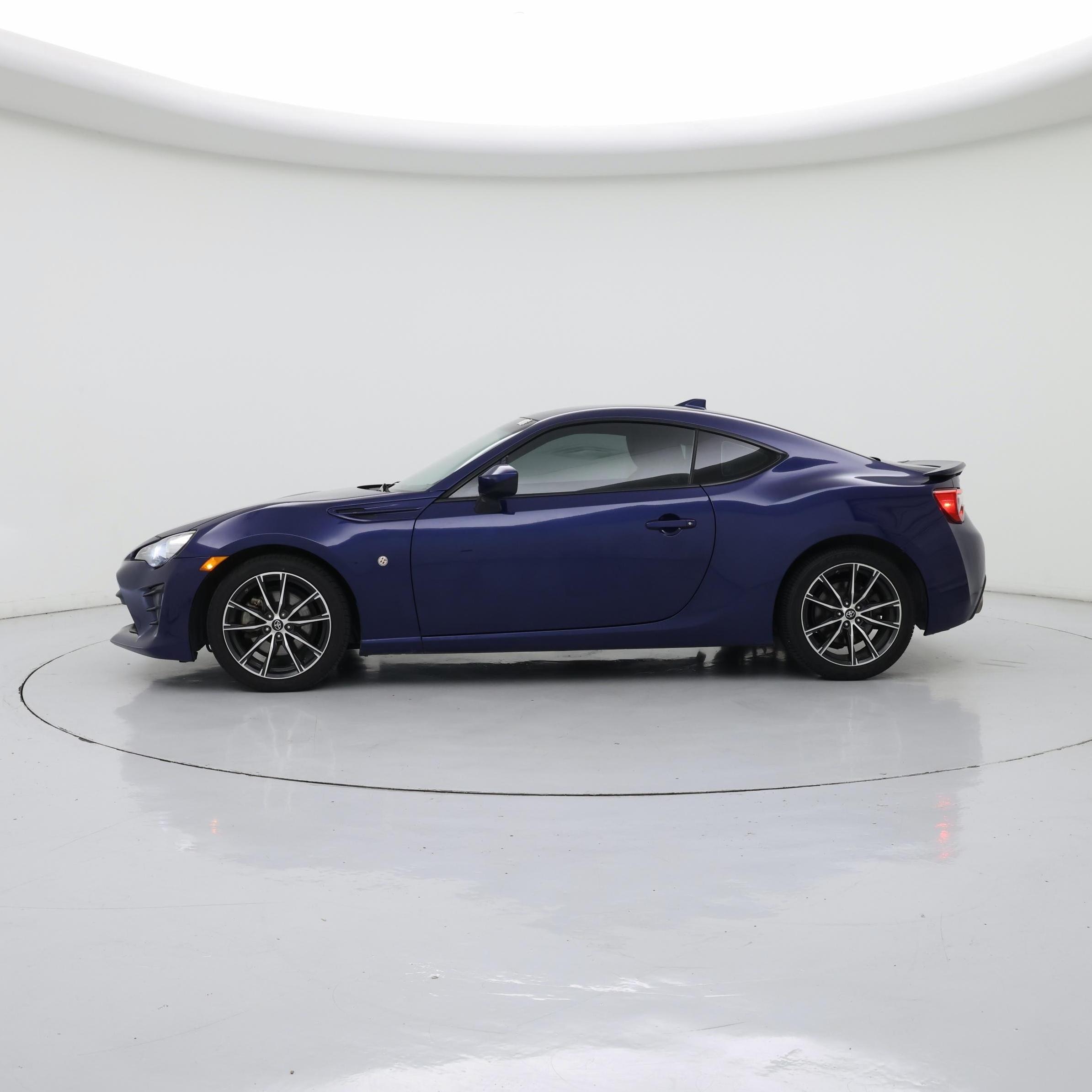 Thumbnail: 2017 Toyota 86 - 3
