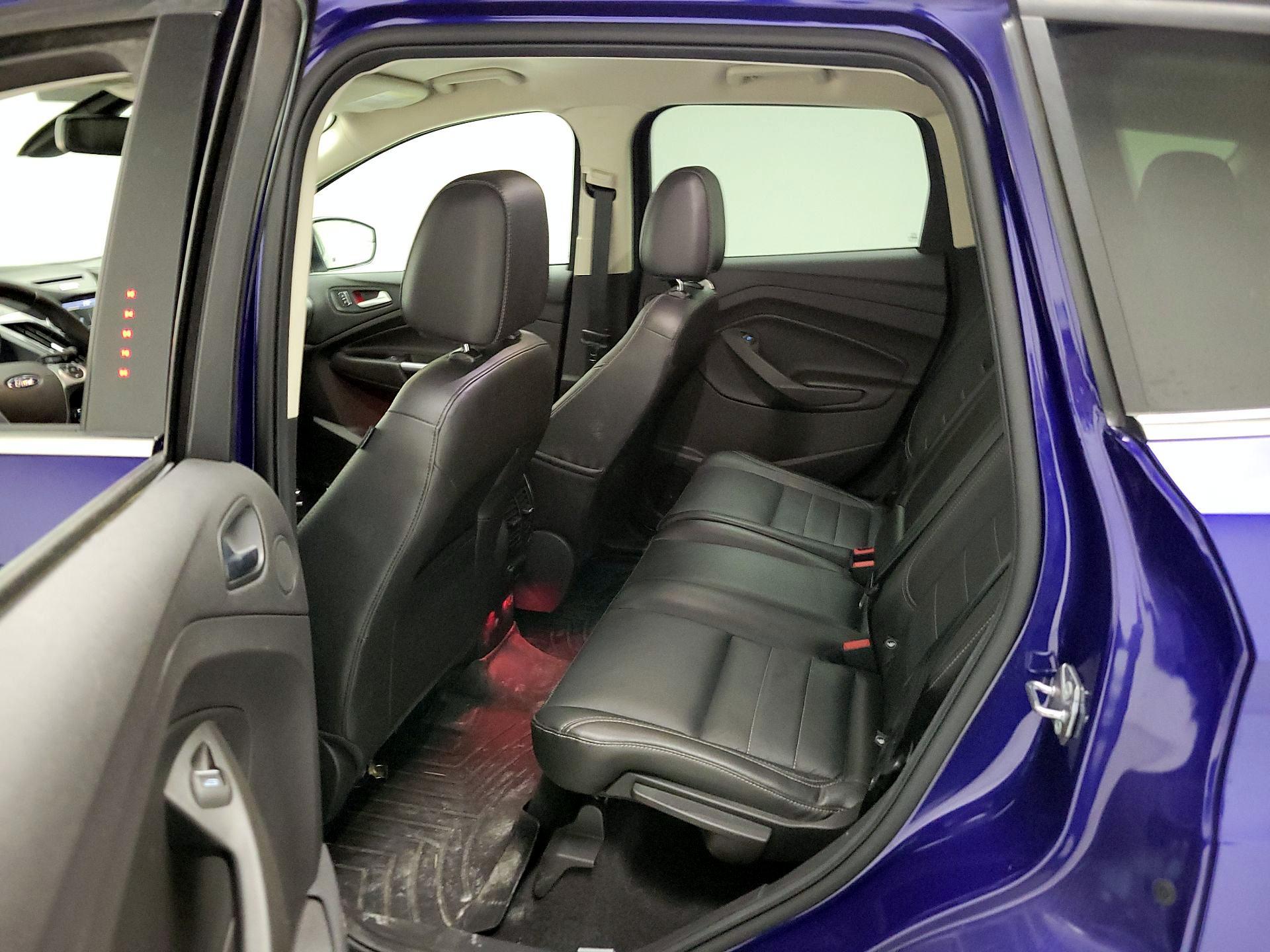 Thumbnail: 2015 Ford Escape - 19