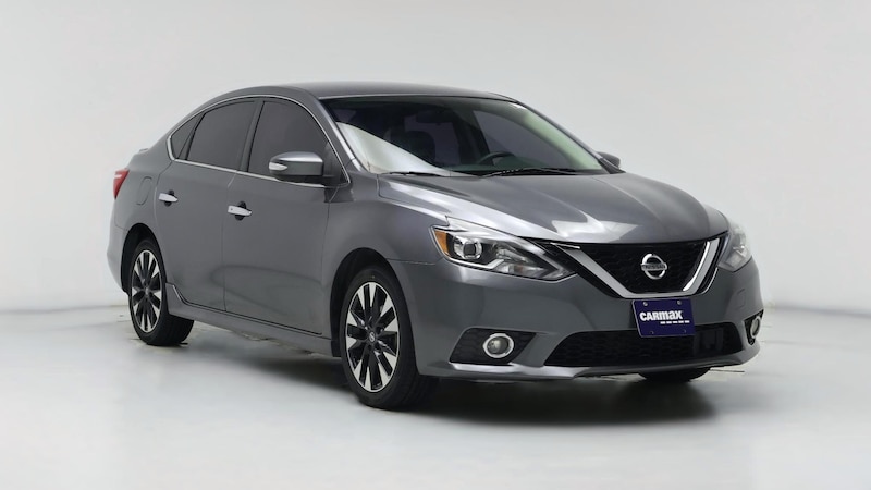 2019 Nissan Sentra SR Hero Image