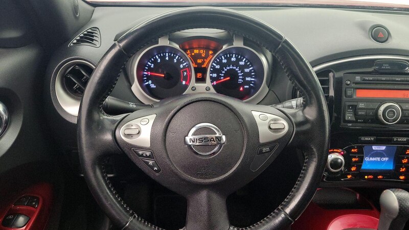 2014 Nissan Juke SV 10