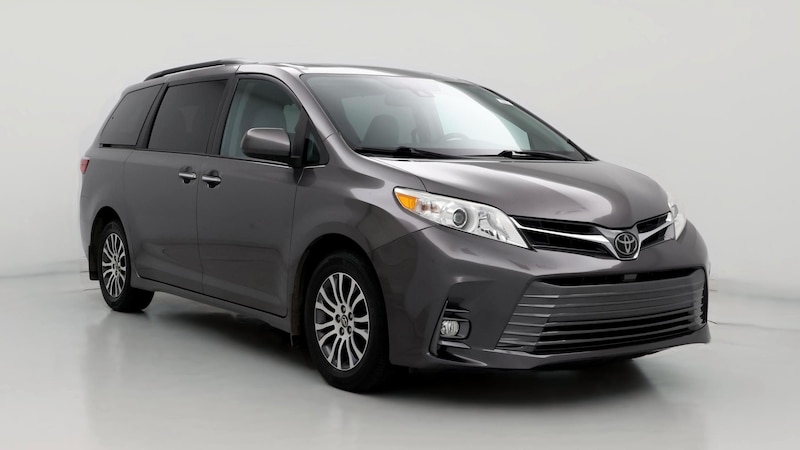 2020 Toyota Sienna XLE Premium Hero Image