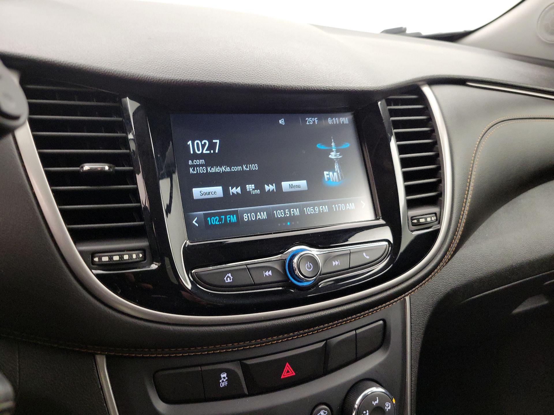 Thumbnail: 2017 Chevrolet Trax - 15