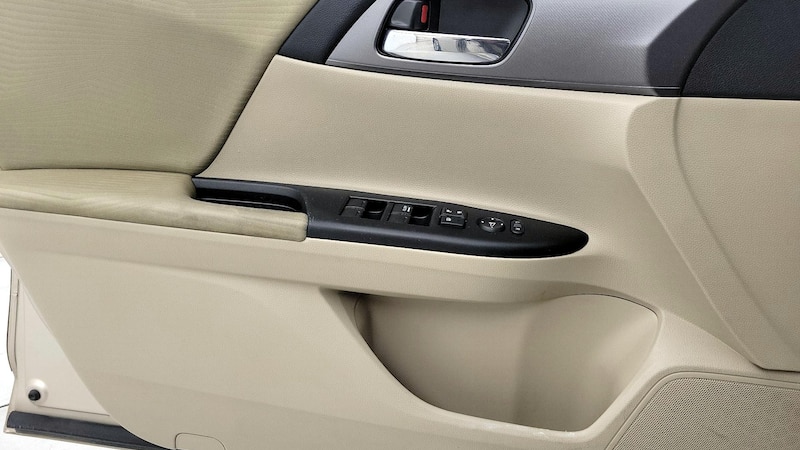 2014 Honda Accord LX 12