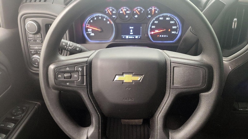 2023 Chevrolet Silverado 1500 Custom 10