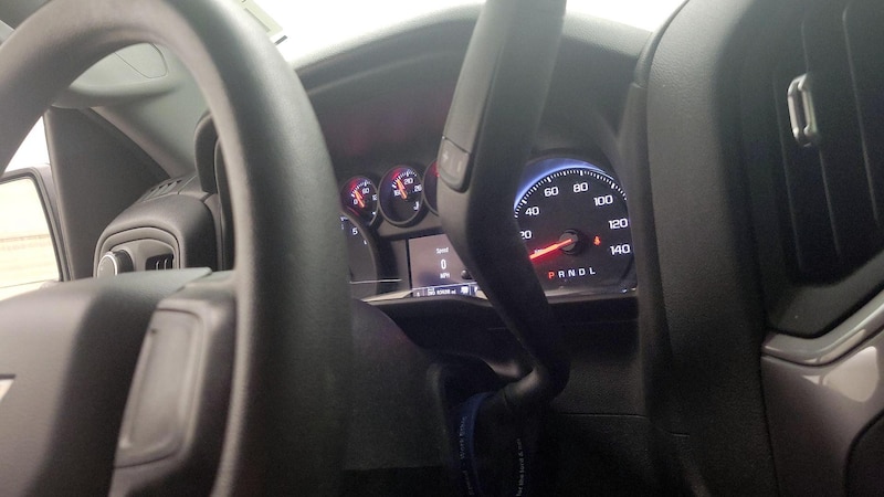 2023 Chevrolet Silverado 1500 Custom 17