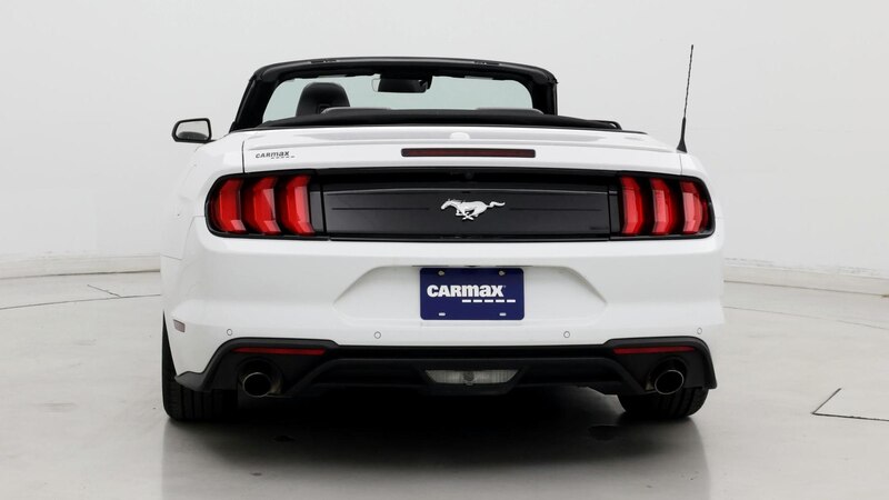 2022 Ford Mustang  6