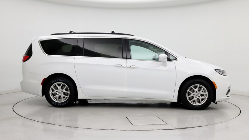 2022 Chrysler Pacifica Touring L 7