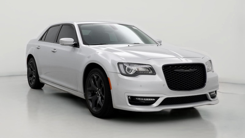 2023 Chrysler 300 Touring Hero Image