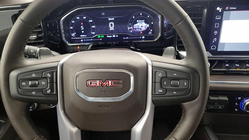 2024 GMC Sierra 1500 SLT 10