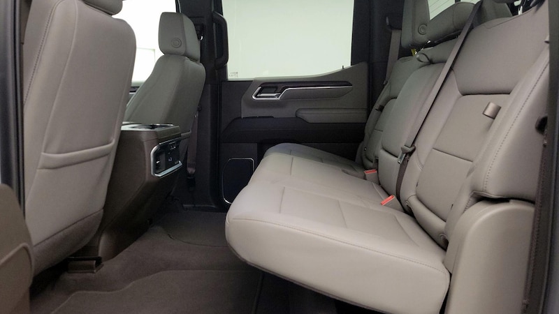 2024 GMC Sierra 1500 SLT 19