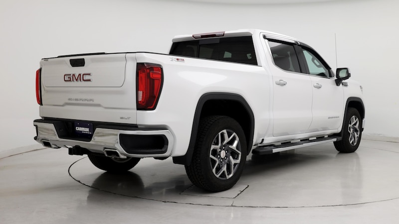 2024 GMC Sierra 1500 SLT 8