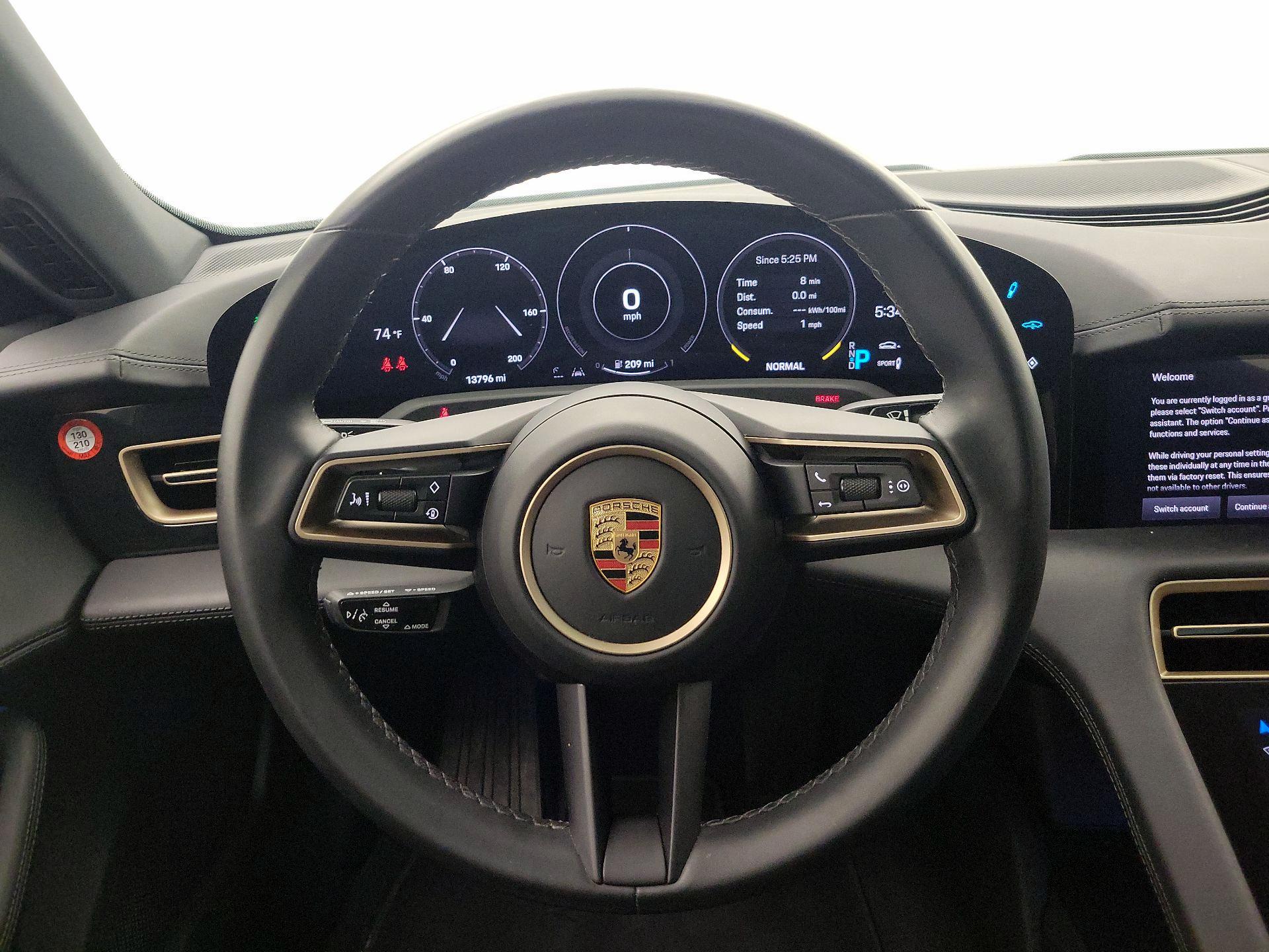 Thumbnail: 2023 Porsche Taycan - 10