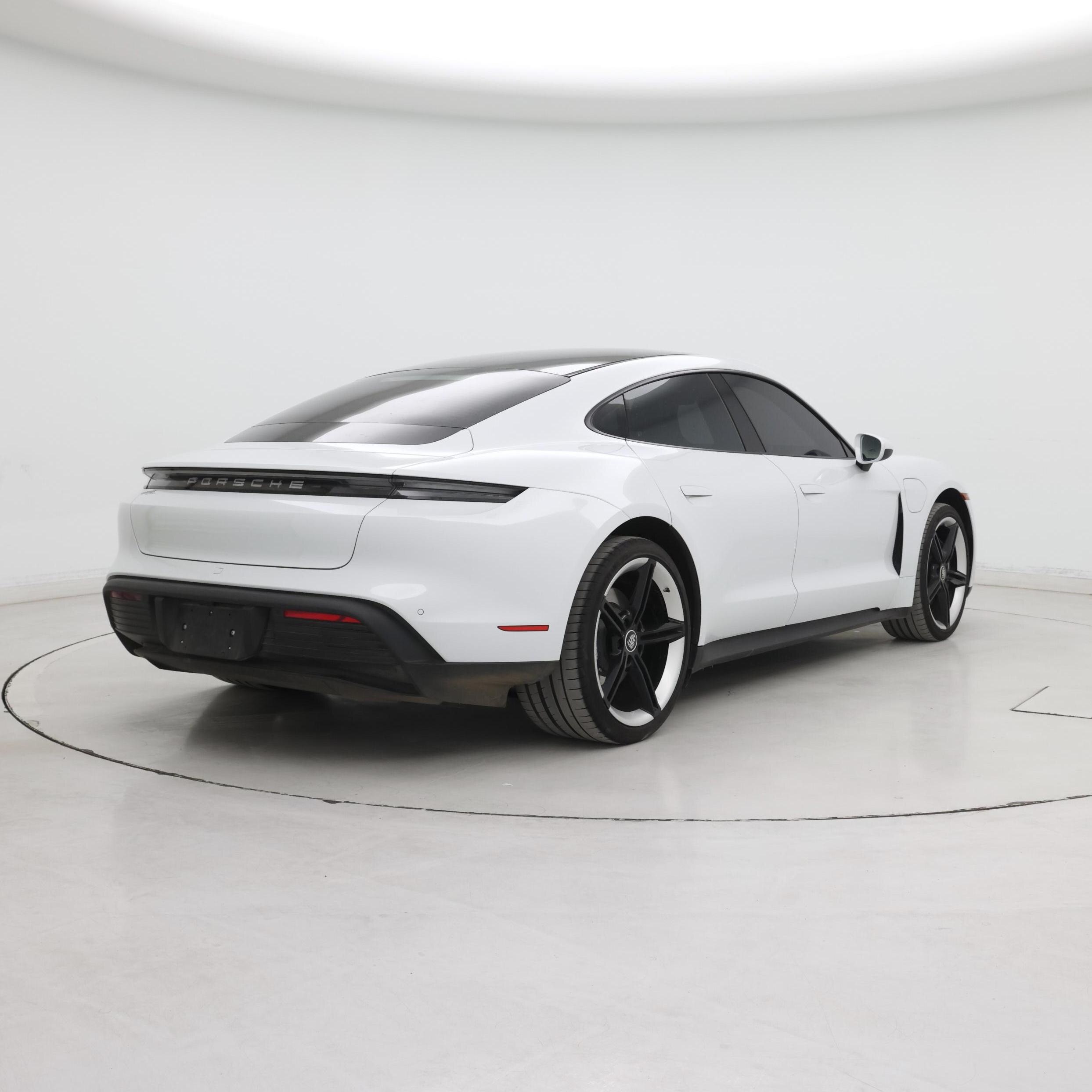 Thumbnail: 2023 Porsche Taycan - 8