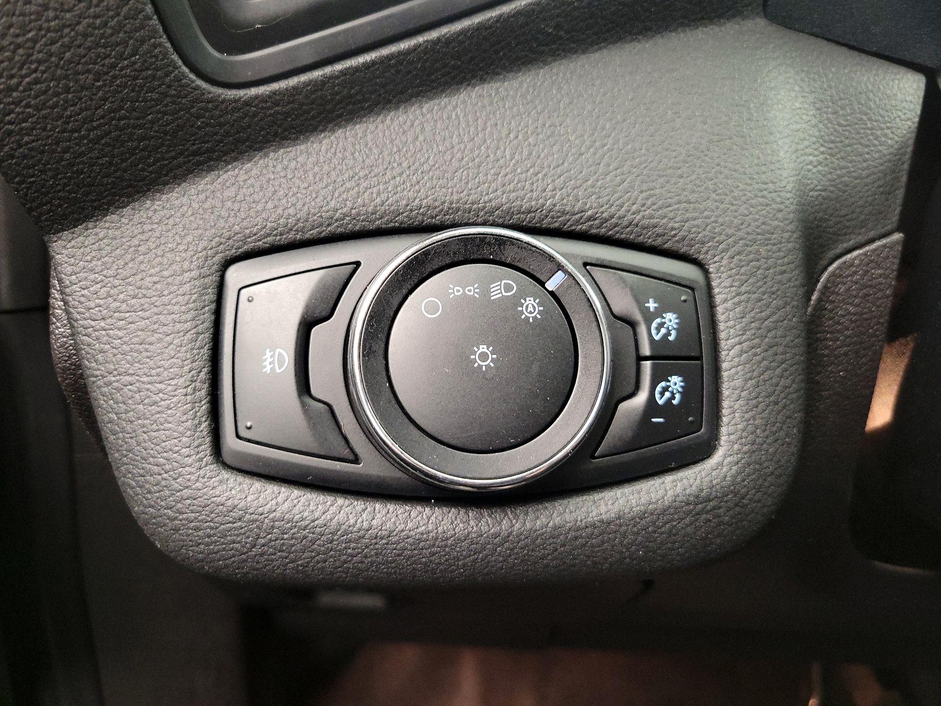 Thumbnail: 2014 Ford Escape - 13