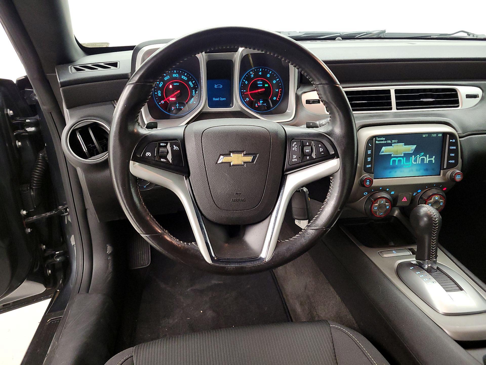 Thumbnail: 2015 Chevrolet Camaro - 10