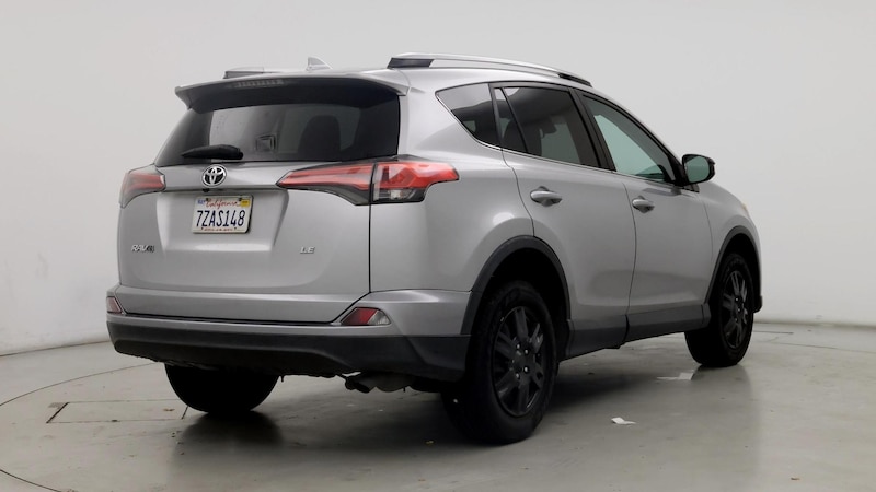 2017 Toyota RAV4 LE 8