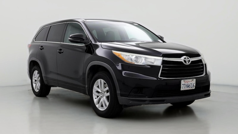 2016 Toyota Highlander LE Hero Image