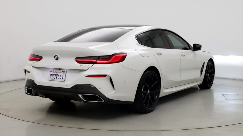 2022 BMW 8 Series 840i 8