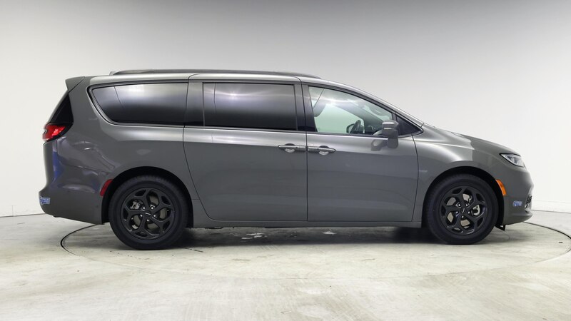 2021 Chrysler Pacifica Hybrid Limited 7