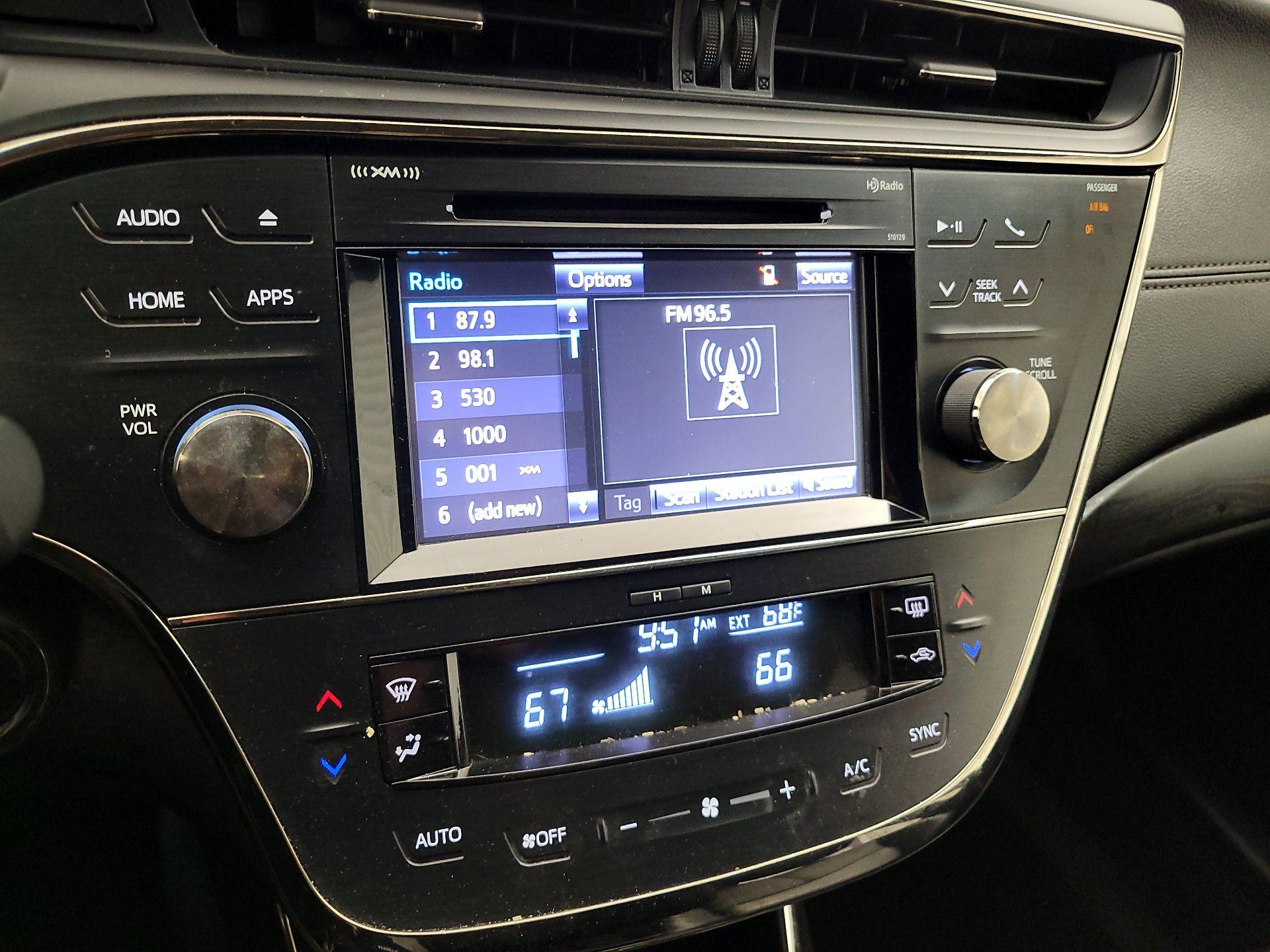 Thumbnail: 2018 Toyota Avalon - 15