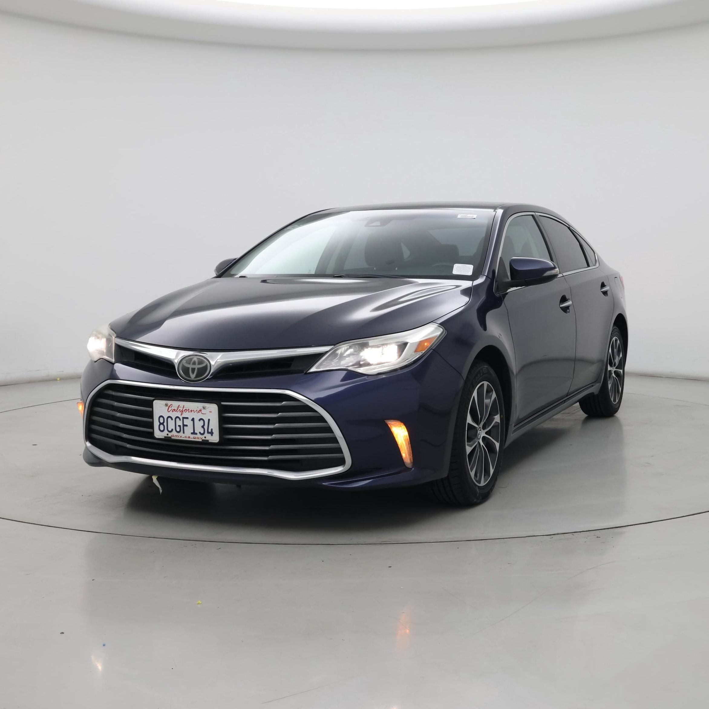 Thumbnail: 2018 Toyota Avalon - 4