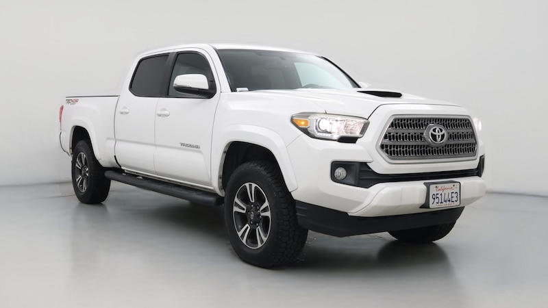 2017 Toyota Tacoma TRD Sport Hero Image