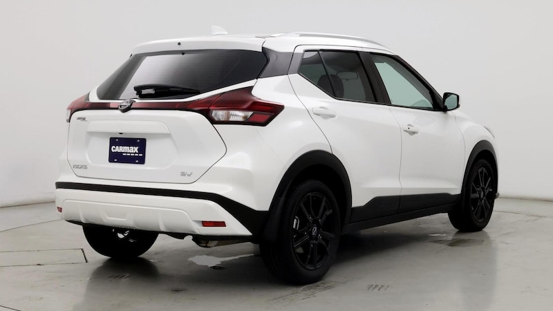 2023 Nissan Kicks SV 8