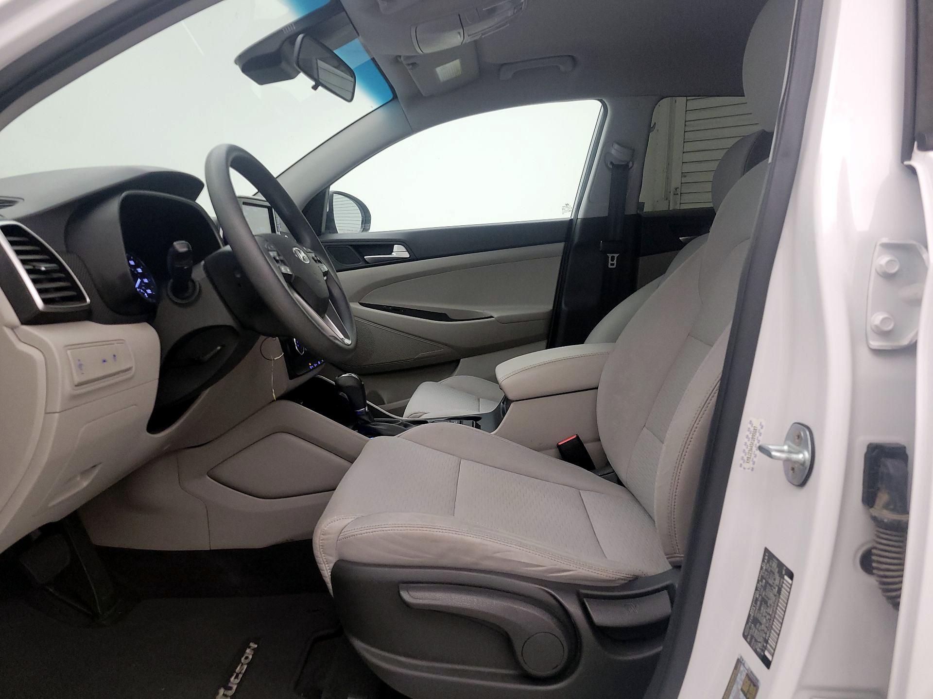 Thumbnail: 2019 Hyundai Tucson - 11