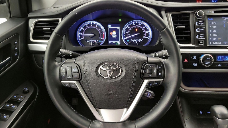 2019 Toyota Highlander Limited 10