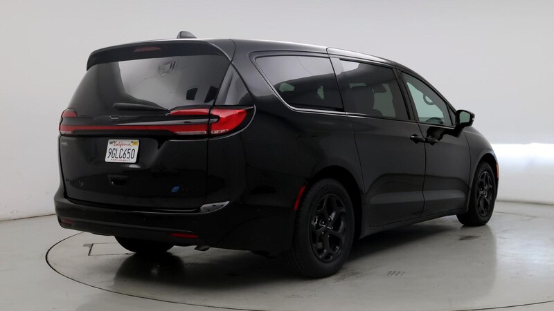 2023 Chrysler Pacifica Hybrid Touring L 8