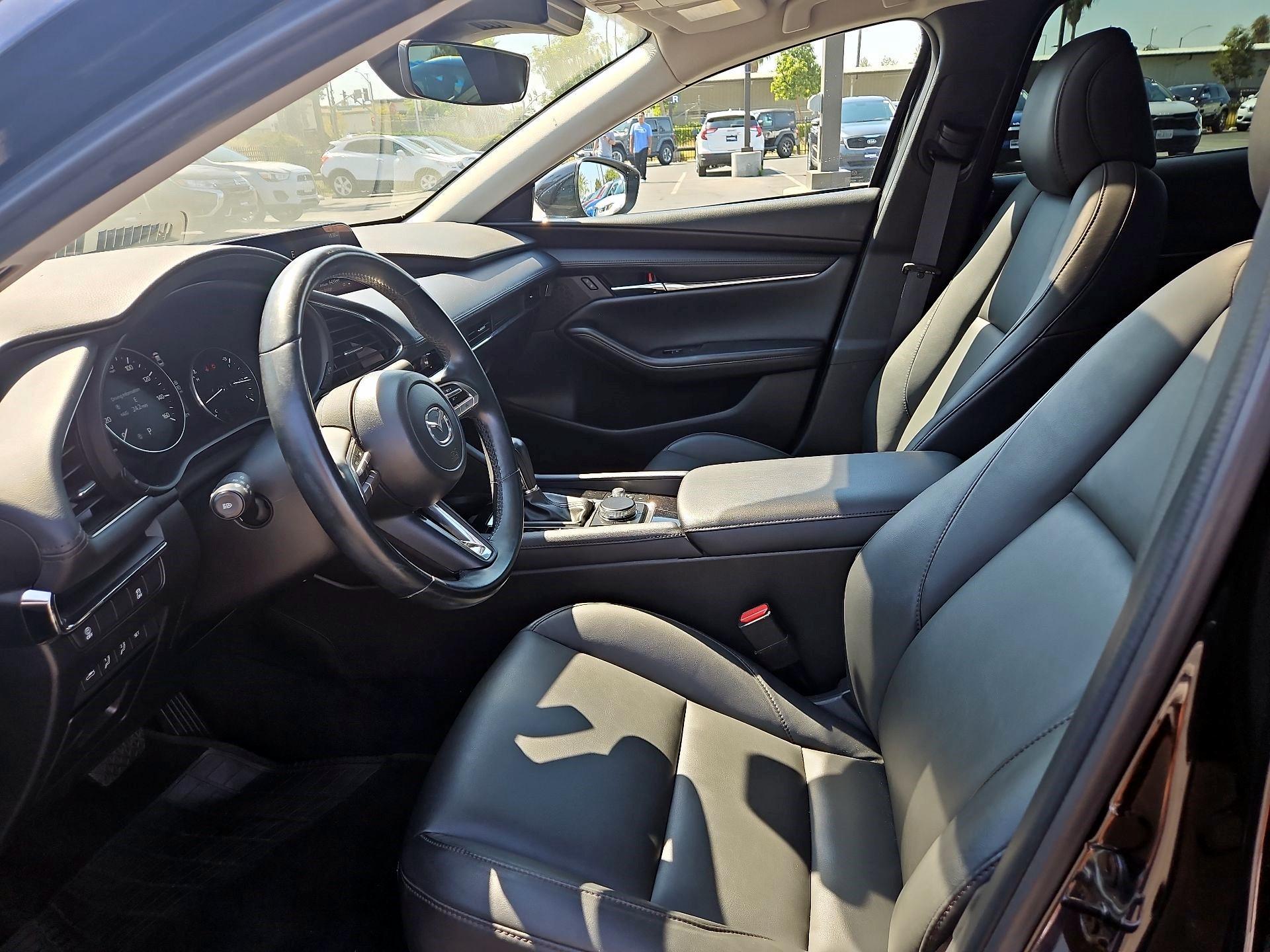 Thumbnail: 2023 Mazda Mazda3 - 9