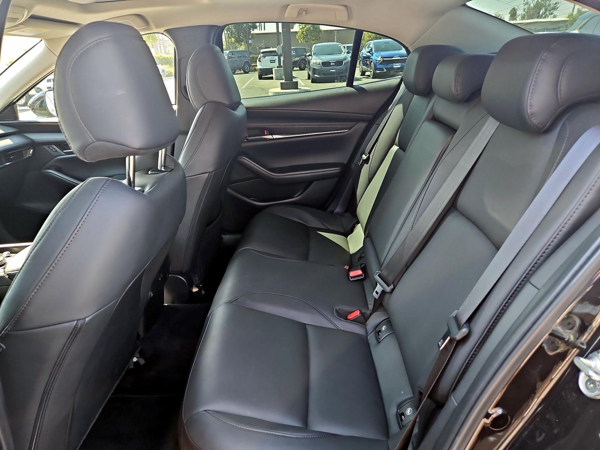 Thumbnail: 2023 Mazda Mazda3 - 18