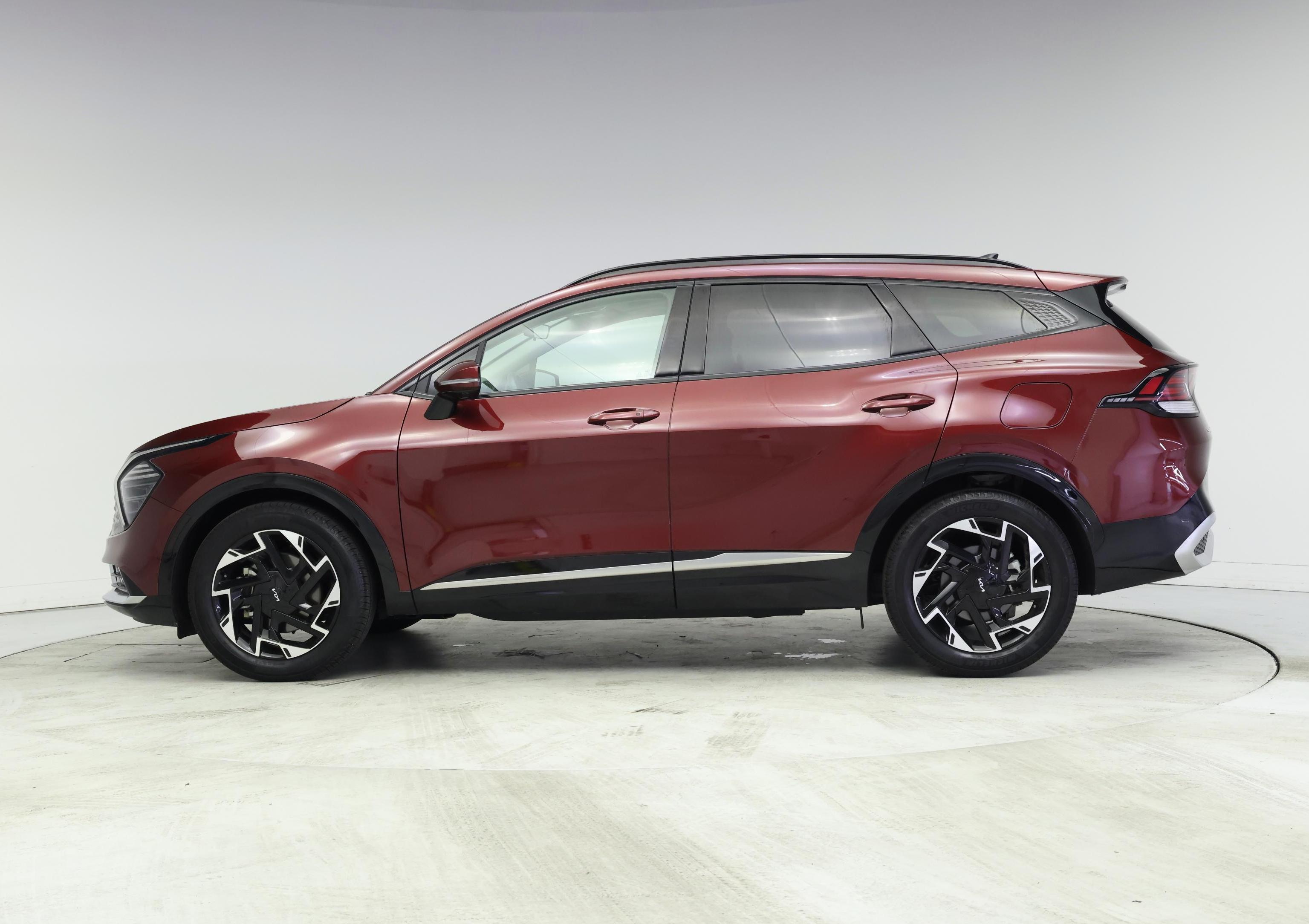 Thumbnail: 2024 Kia Sportage - 3