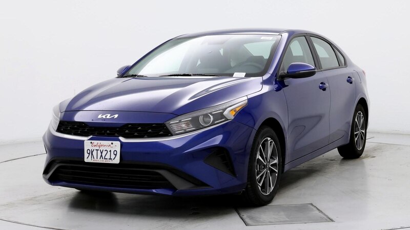 2024 Kia Forte LXS 4