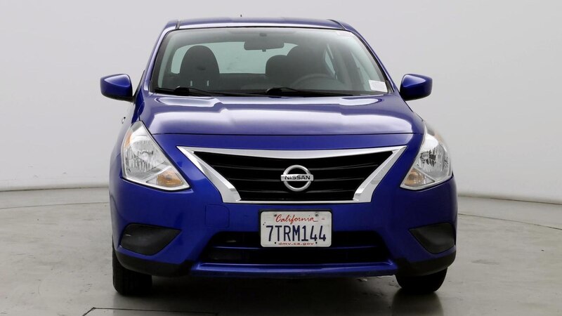 2017 Nissan Versa SV 5