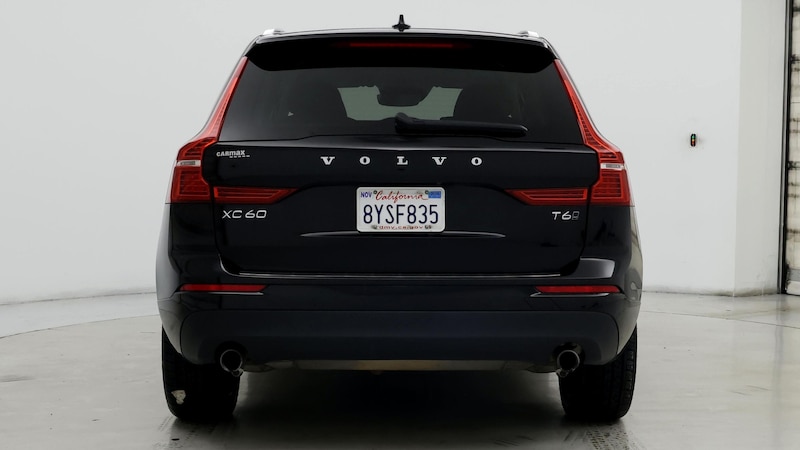 2021 Volvo XC60 T6 Momentum 6