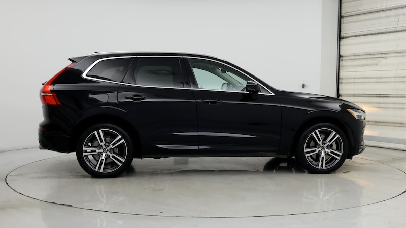 2021 Volvo XC60 T6 Momentum 7