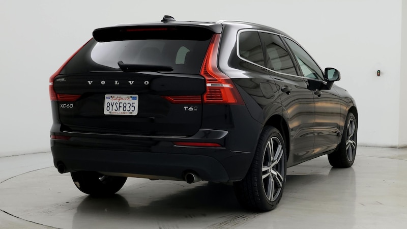 2021 Volvo XC60 T6 Momentum 8